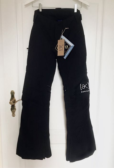 Narciarskie snowboardowe spodnie burtona ak summit goretex 2l dc roxy