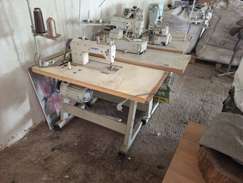 Продам швейні машини