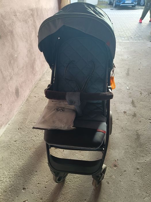 Spacerówka zieleń butelkowa + torba i dodatki