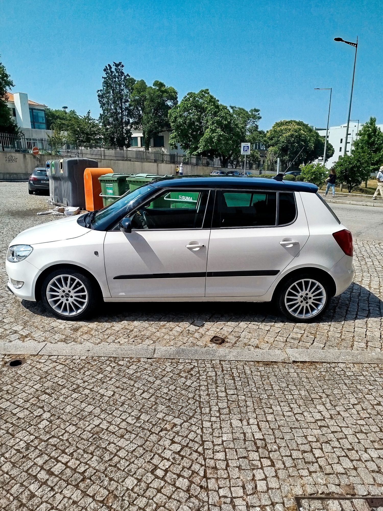 Oportunidade! Skoda Fabia 1.6TDI (90cv) - 58.000 km - Excelente estado