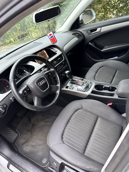 Sprzedam ladne Audi A4b8 2.7tdi