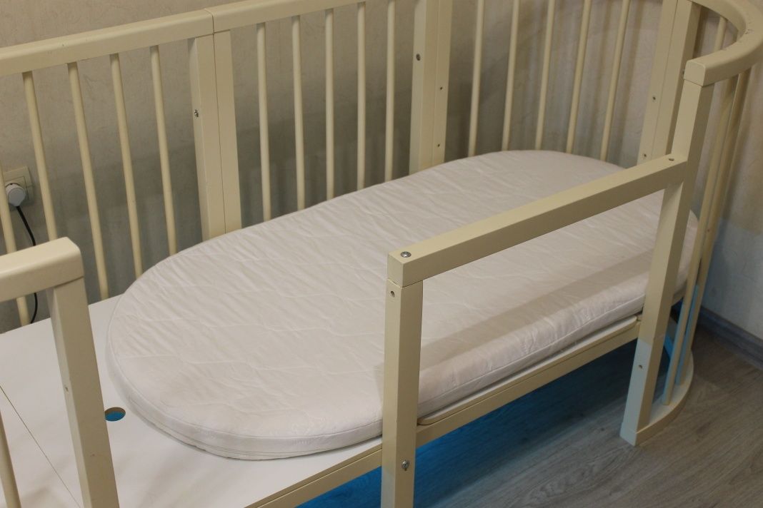 Дитяче ліжко 8 в 1 з підсвіткою та матрацом