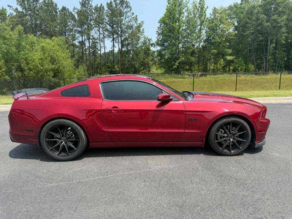 Ford Mustang GT Premium      2014