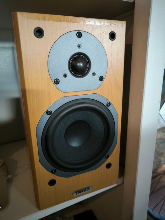 Par de Colunas Tannoy mx - M Cerejeira