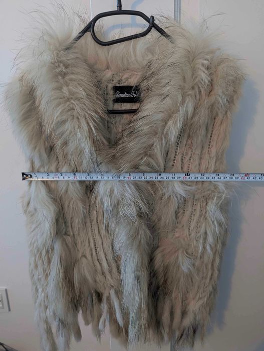 Kamizelka z prawdziwym futrem
Kamizelka z prawdziwym futrem