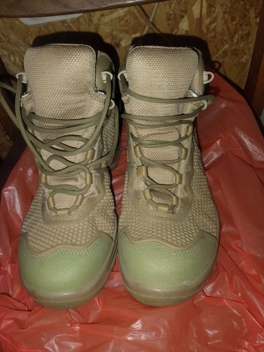 Берці тактичні (соти) койот , талан , нові розмір 40