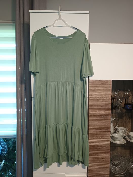 Bodyflirt sukienka z wiskozy 48 50 długa