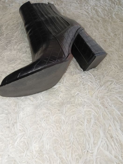 Sprzedam buty damskie