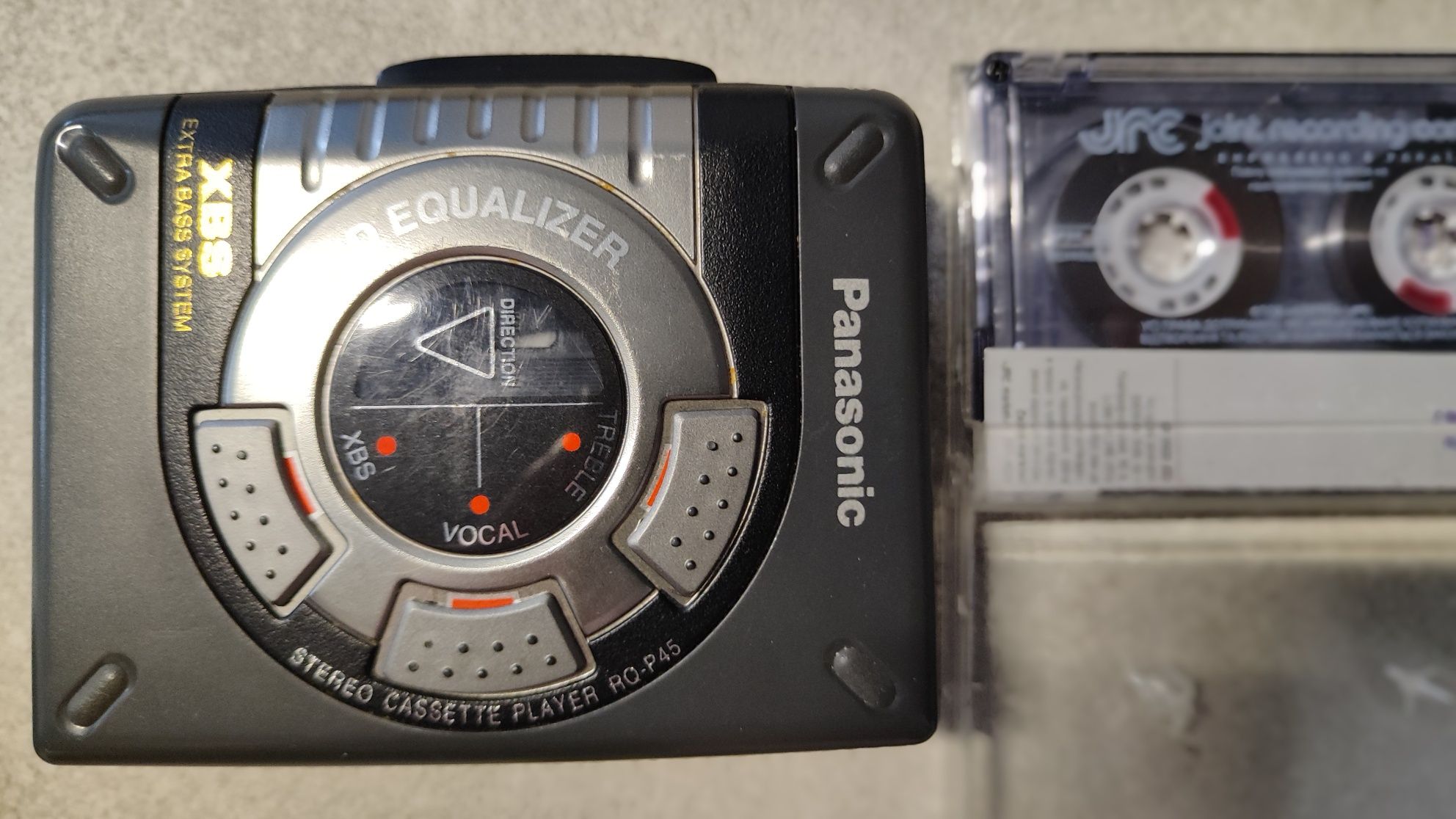 Плеер кассетный аудио Panasonic RQ-P45 с наушниками и аудио кассетой