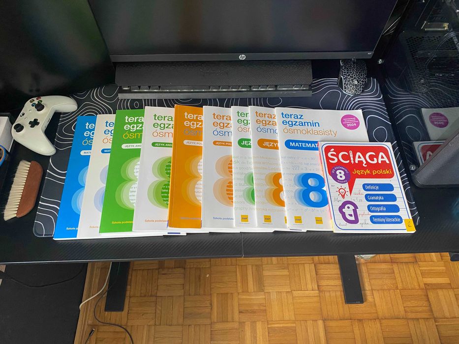 Zestaw książek repetytoria arkusze ćwiczenia do EGZAMINU ÓSMOKLASISTY