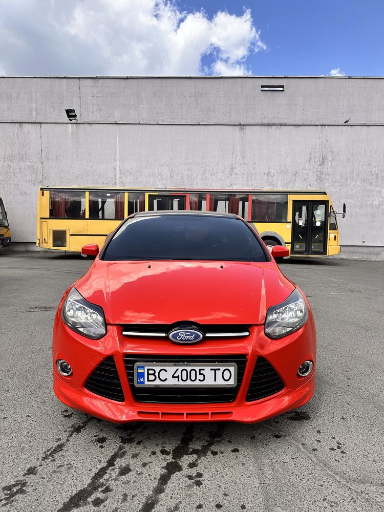 Терміново продам Ford Focus 3 1.0 ecoboost