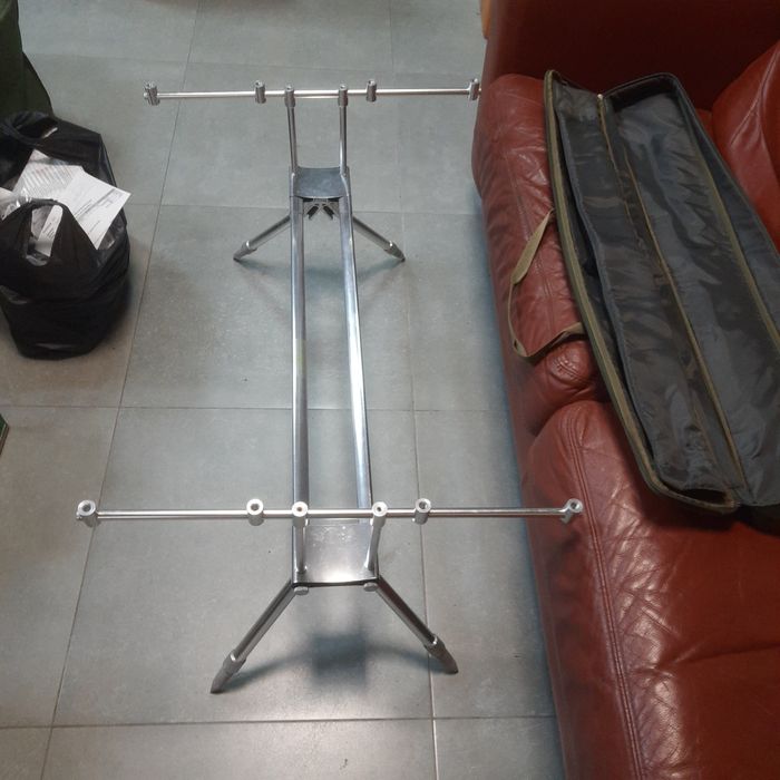 Род под Golden Catch RP-233 на 4 вудлища