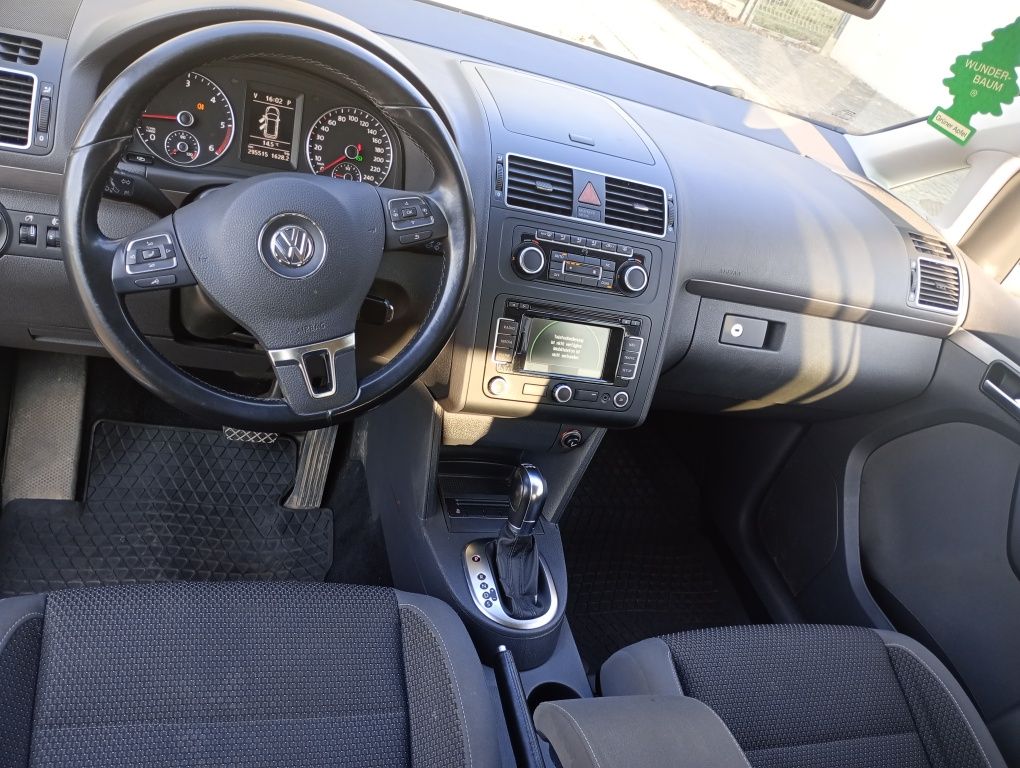 VW Touran skrzynia automatyczna