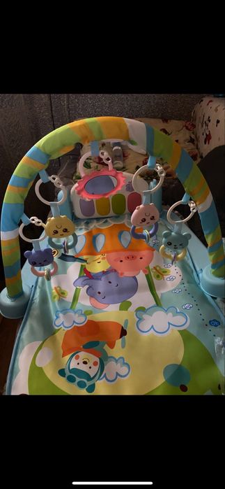 Коврик з дугою та піаніно, стан нового!