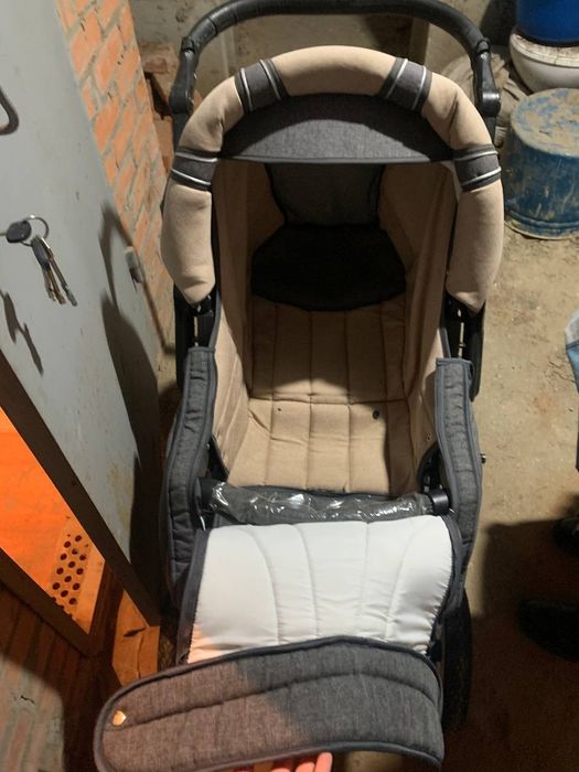 Дитяча коляска бу