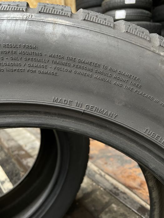 235/55 R17 Dunlop SP Winter Sport Шини б/в зима склад