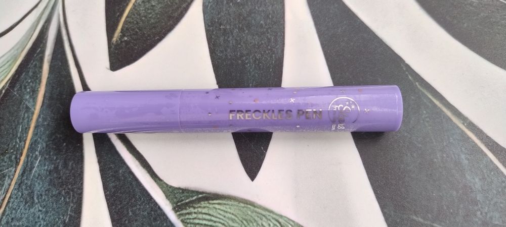 Nowy nie otwarty pisak do piegów stars from the stars