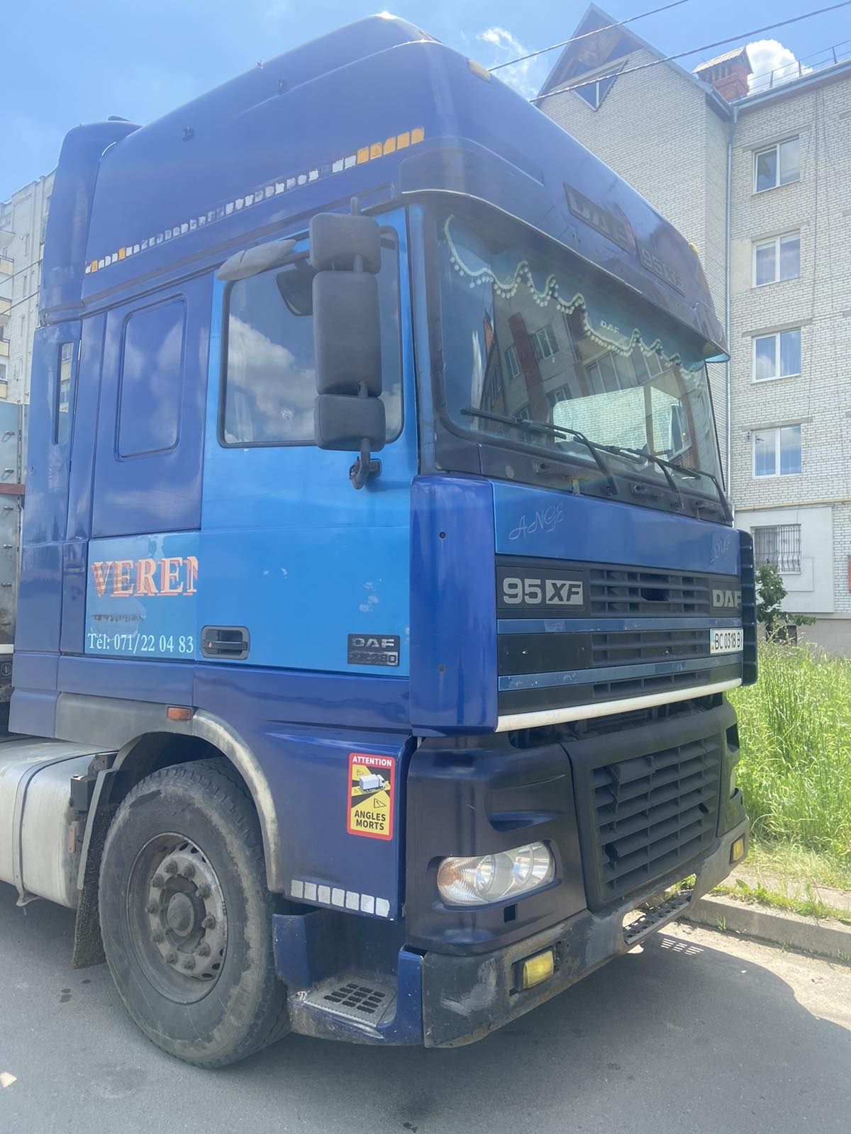 Продам Даф 95й 2001 рік перехідний