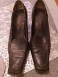 Buty damskie na obcasie