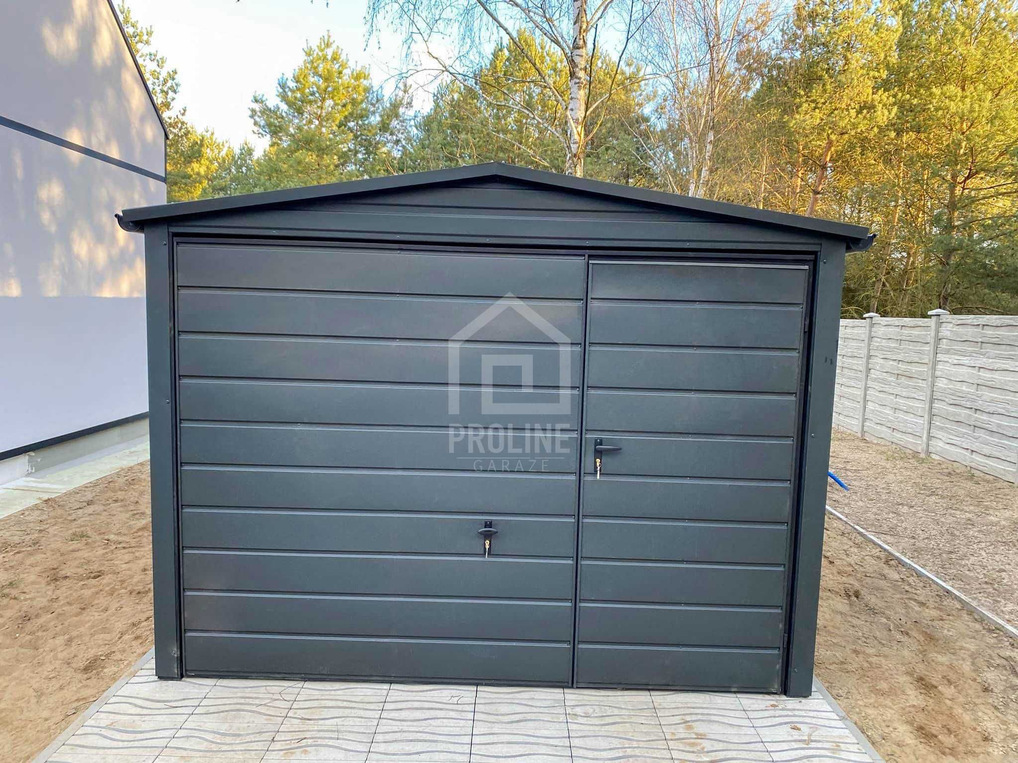 Garaż blaszany 3x6m Brama uchylna drzwi  Dach dwuspadowy rynny PLG172