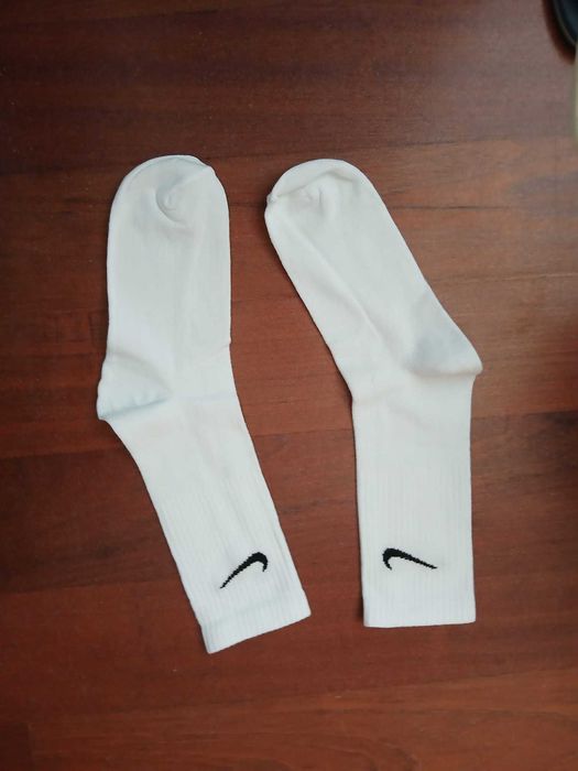 Meias Nike novas