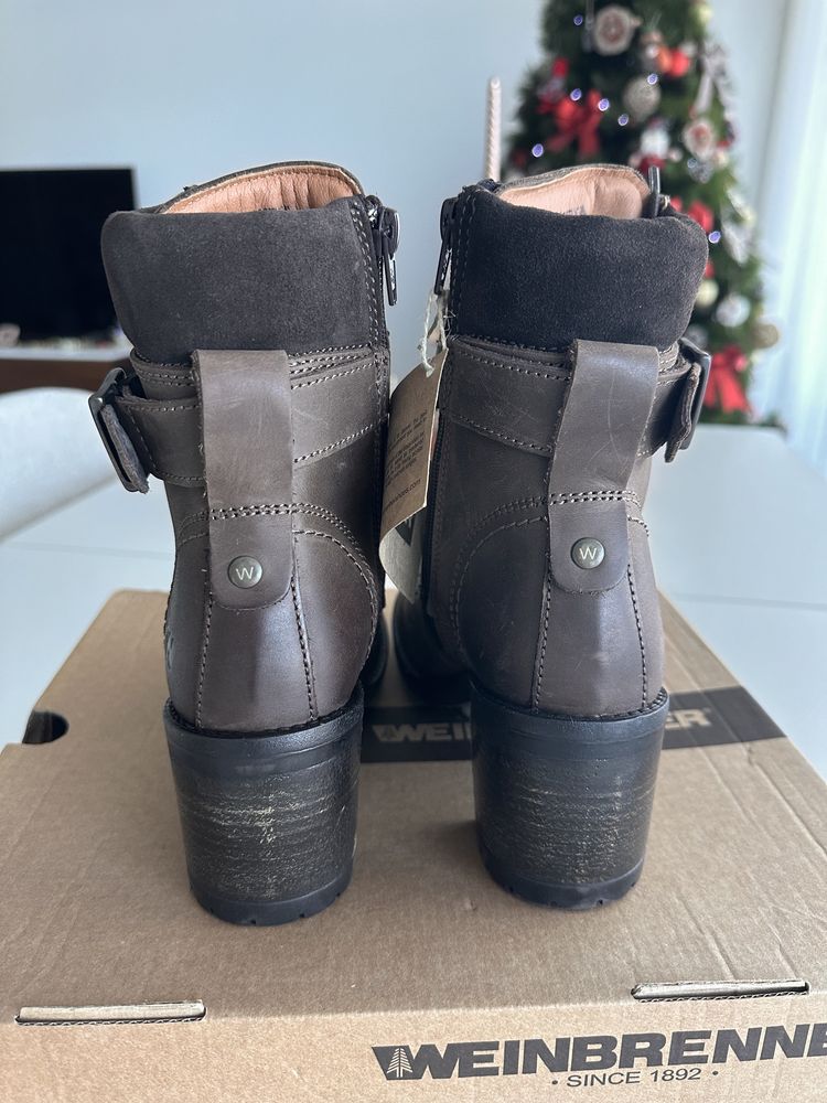 Botas de senhora em pele WEINBREINNER (NOVAS)