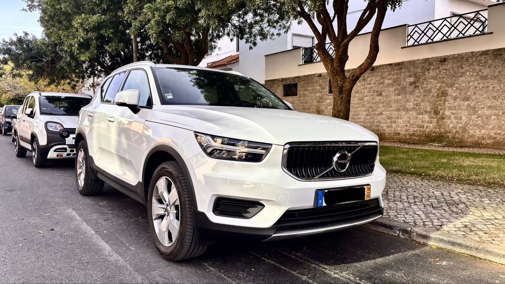 Volvo XC40 T3 Gasolina Teto Panorâmico