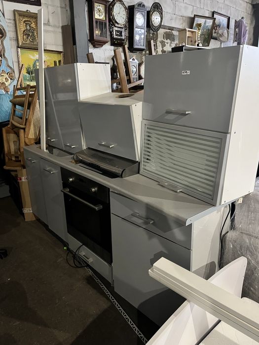 Meble Kuchenne Lodówka całość za 500 zl