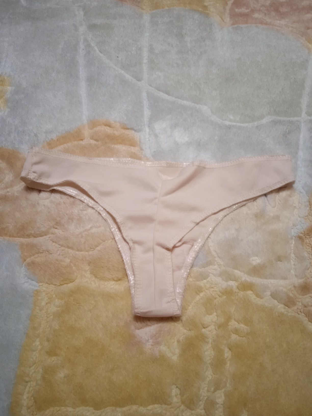 Stringi  damskie s