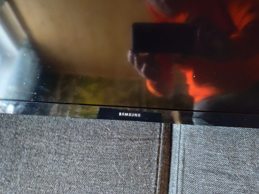 Telewizor/monitor SAMSUNG LED UE32J4000
