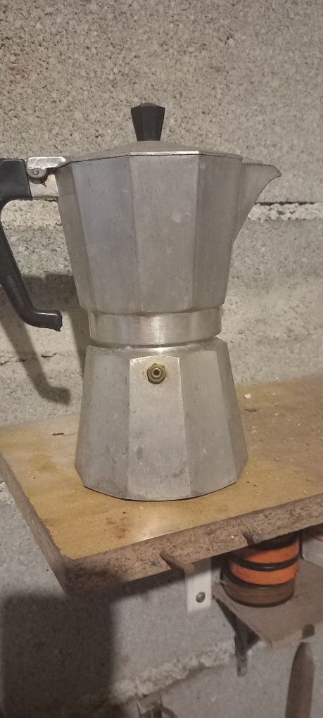 Vendo cafeteira antiga