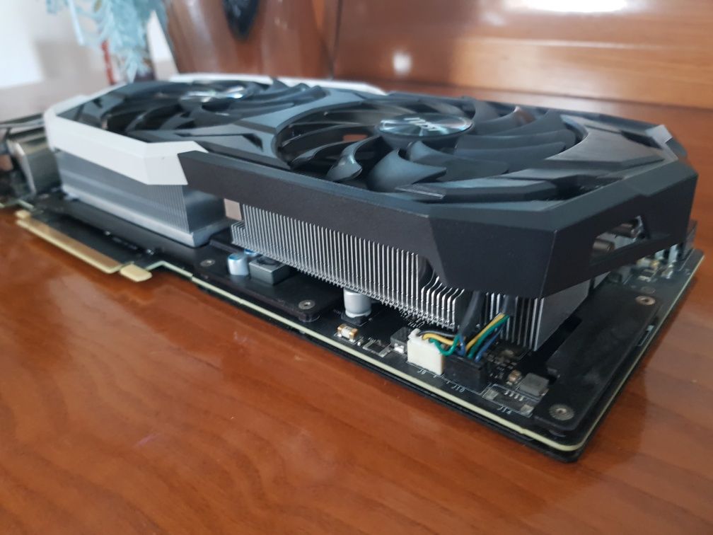 Nvidia RTX 2070 placa gráfica