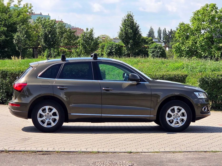 Audi Q5      2015