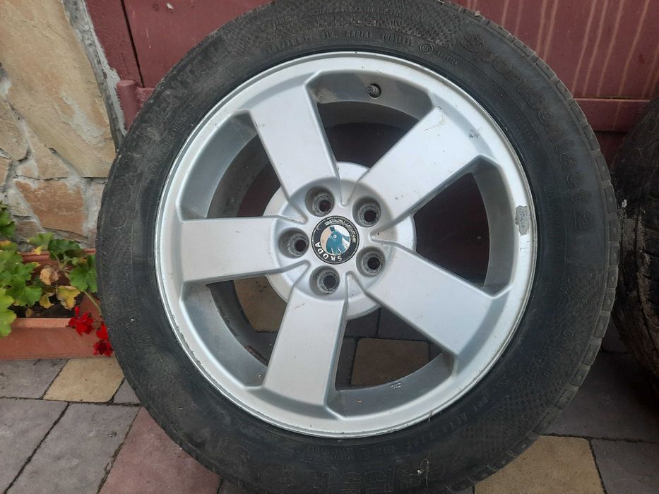 диски оригінальні 16 SKODA  (шини в подарунок). 6,5J x16H2 ET42