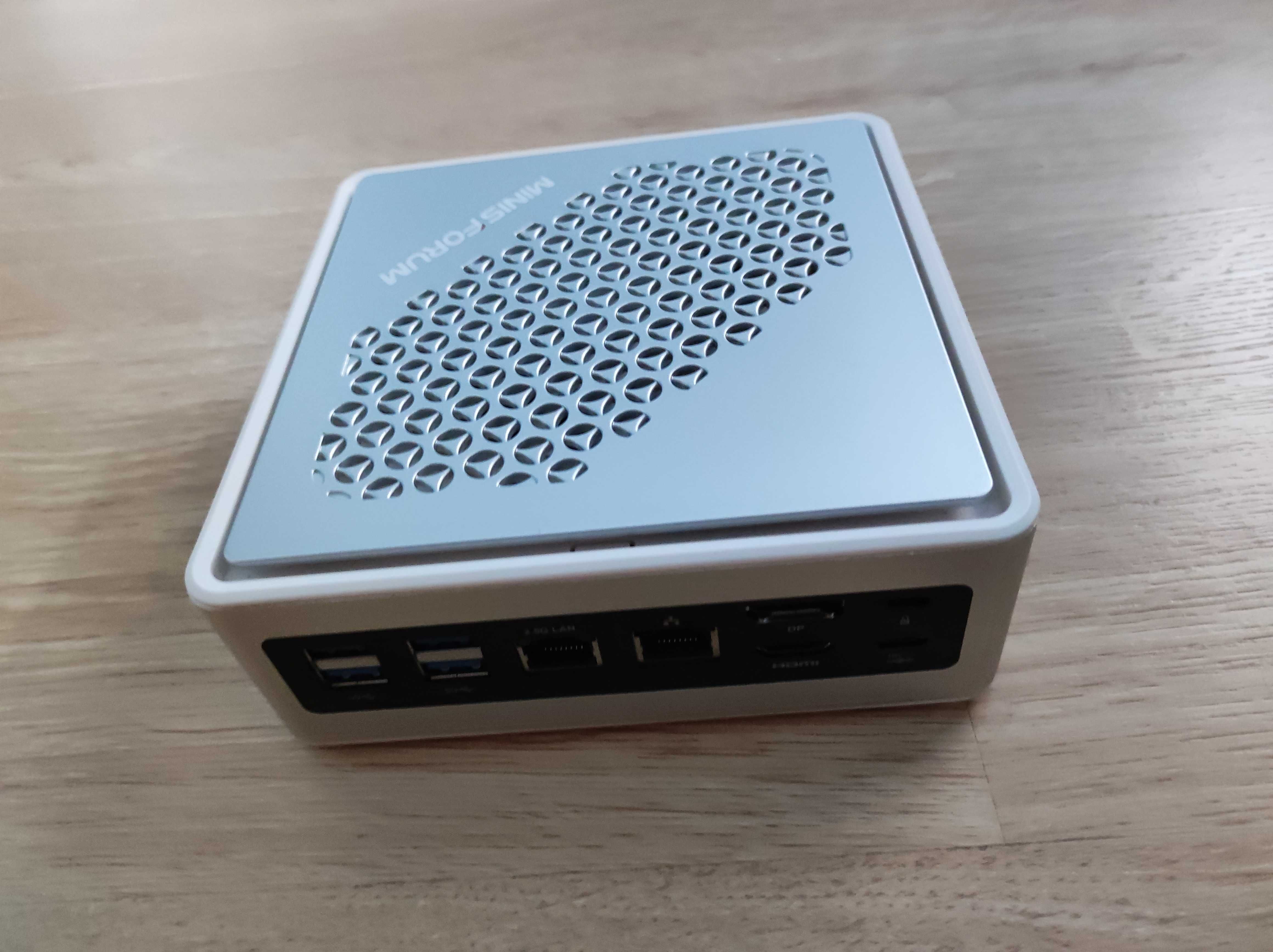 MINI PC Minisforum HM90 Ryzen 9 4900H 16GB 512GB Win10 / Minis Forum