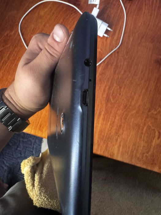 Продам планшет Asus