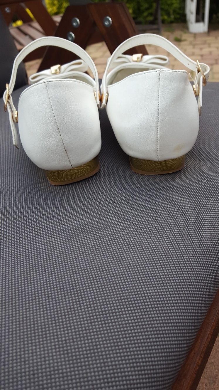 Buty komunijne dla dziewczynki 37 Nelli blu