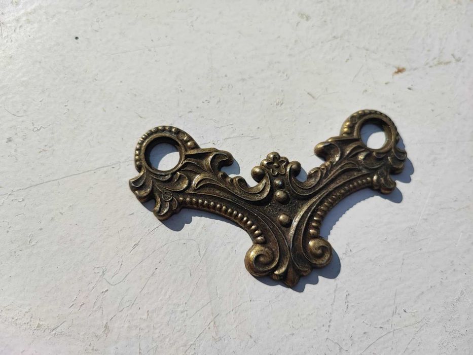 Stara część,aplikacja do lampka,żyrandol,naftowa itp.