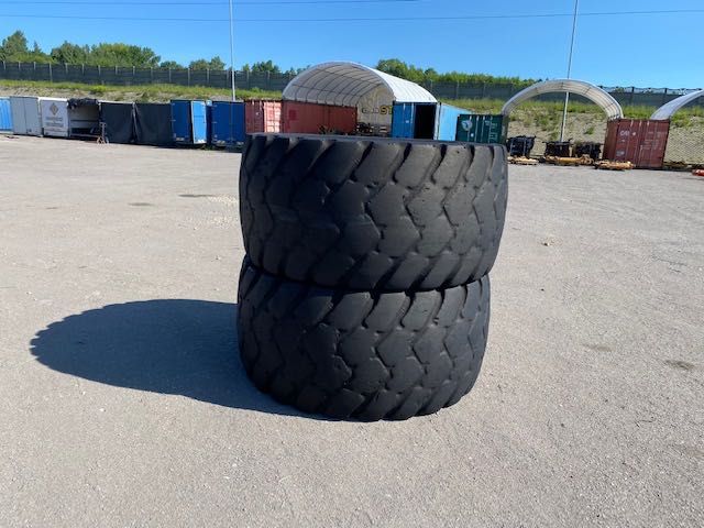 opony szerokie do ładowarki 705/70r25 komplet