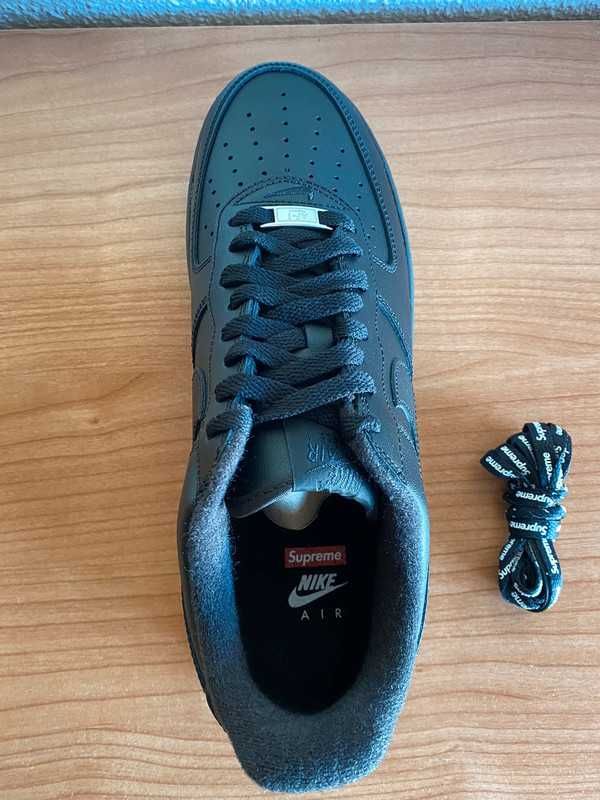 Nike Air Force 1 Low Supreme Black r-40