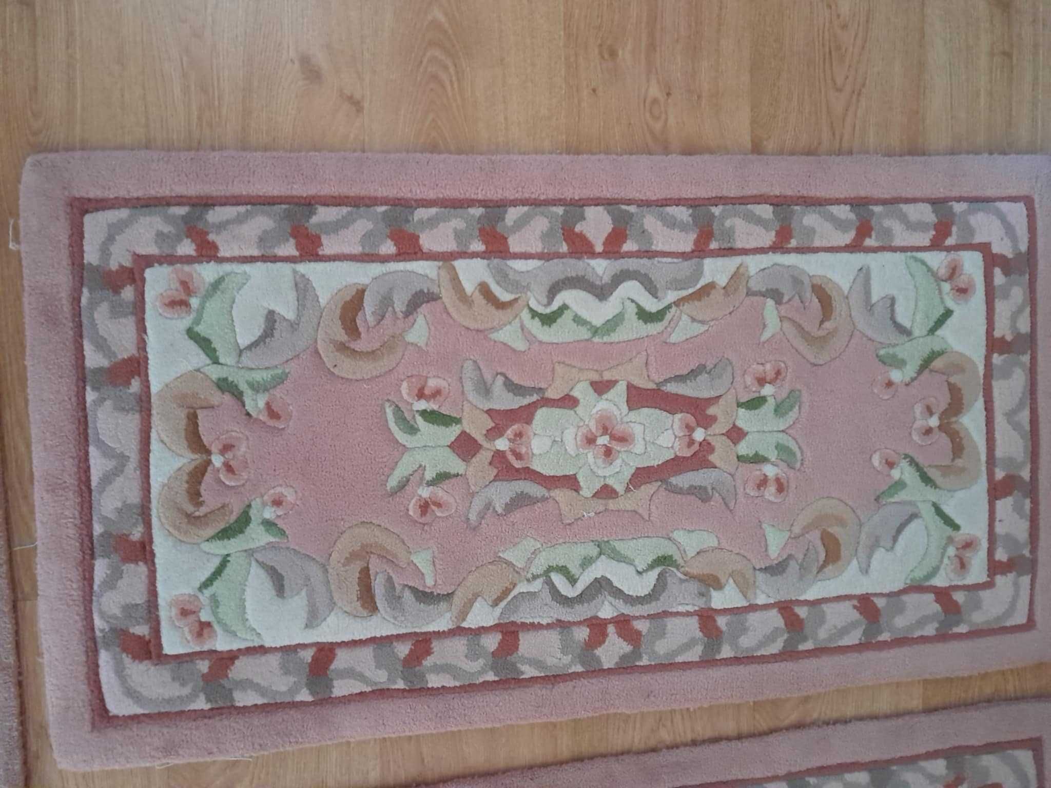 Conjunto de 3 tapetes coloridos