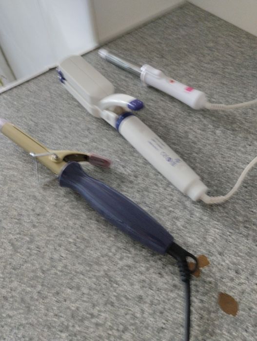 Escova modeladora e alisadores de cabelos