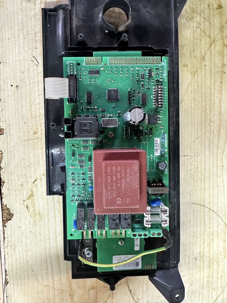 Котел Buderus Logamax U042-24K 7716010340 разбор