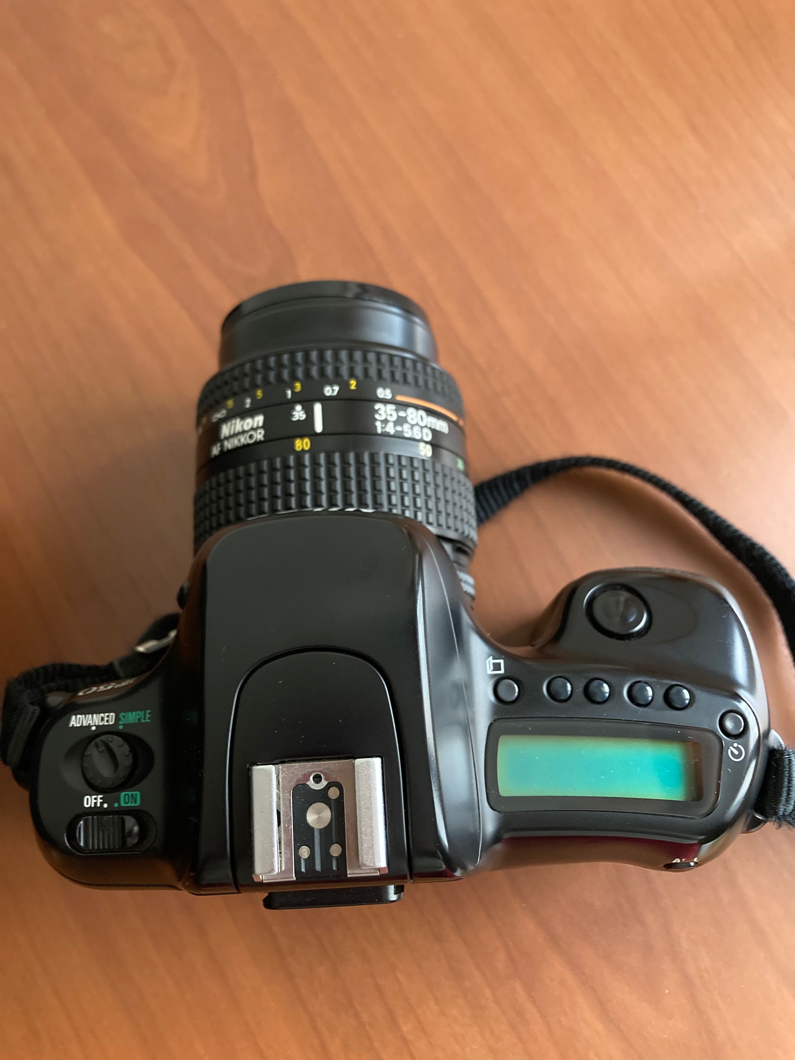 Câmara  Nikon F50 analógica