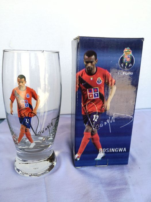 Copos Novos de sumo, cerveja,água do F.C.Porto.