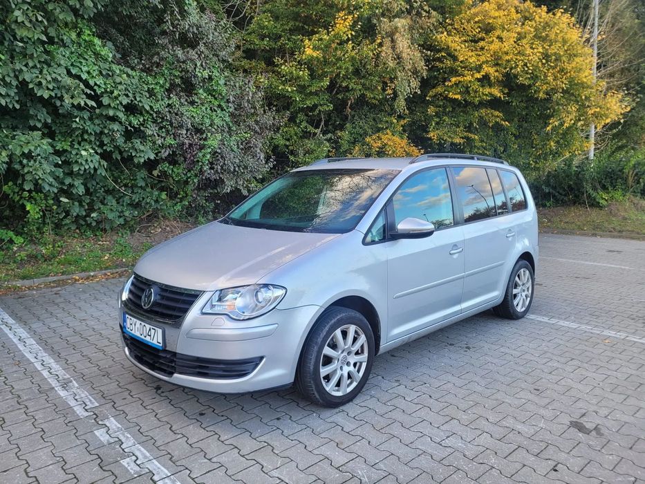 Volkswagen Touran Volkswagen Touran 1.9 TDI • 7-osobowy • Zadbany • Bluetooth • Gratisy