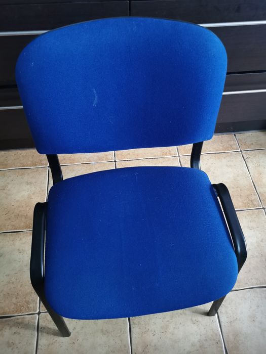 Krzesła 2 szt, stan bardzo dobry