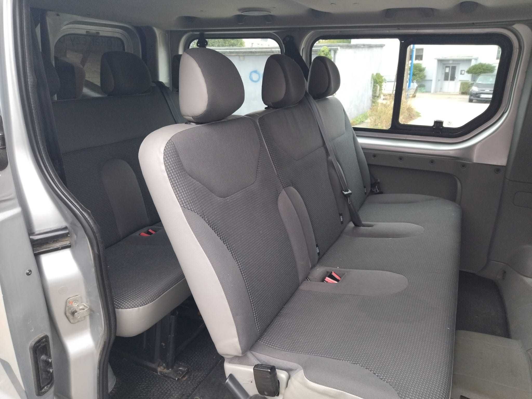 Opel Vivaro 1.9 CDTI 9 miejsc