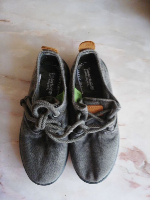 Ténis criança Timberland 10,5 hoje 10