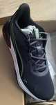 Buty PUMA w rozmiarze 46.